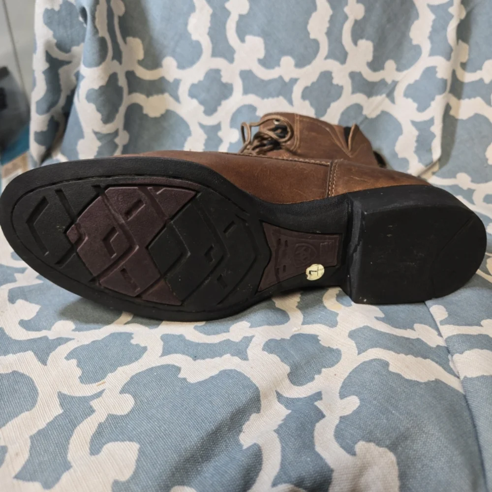 ARIAT Women's Heritage Lacer Boots  sz 7 - Picture 5 of 7